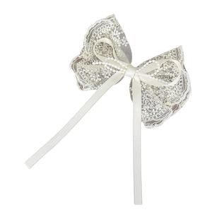 Elegante fermaglio per capelli in pizzo beige con fiocco e perle per acconciatura donna
