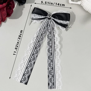 Barrette à cheveux gothique en dentelle avec strass en cœur et breloques de croix en métal