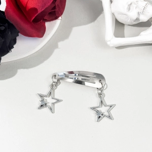 Barrette à cheveux argentée avec pendentif étoile pour femmes au style punk et cool