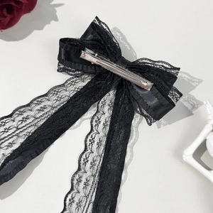 Fermaglio per capelli gotico con fiocco in pizzo nero e lunghi nastri decorativi