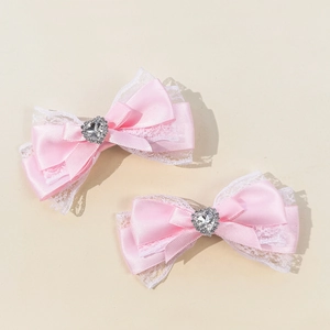 Barrettes à cheveux nœud satin rose avec dentelle blanche et strass en cœur