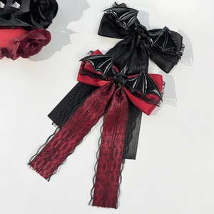 Barrettes à cheveux gothiques en dentelle avec ailes de chauve-souris et roses noires