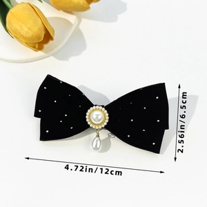 Barrette à cheveux nœud en velours noir avec perles et strass, mesure 12cm par 6,5cm
