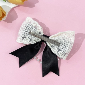 Elegant Lolita hair clip with double-layer white lace and black ribbon with pearls