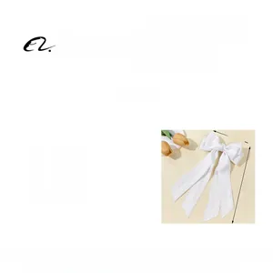 Detailed size chart for white ribbon bow hair clip with 26x14.5cm dimensions and 19.7g weight