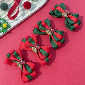 Barrettes à cheveux nœuds de Noël rayés rouge et vert avec petites cloches dorées