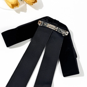 Fermaglio per capelli vintage con grande fiocco in velluto nero e clip in metallo