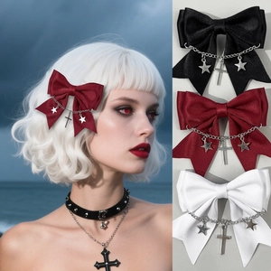 Fermagli per capelli gotici con fiocco e catene a stella e croce in nero rosso bianco