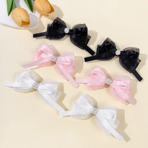 Barrettes à cheveux élégantes avec perles et dentelle en noir rose et blanc