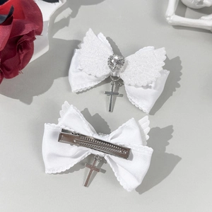 Barrettes à nœuds en satin blanc avec ailes d'ange, cœur en cristal et croix en métal