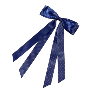 Fermaglio per capelli a fiocco in raso blu navy a pois con lunghi nastri eleganti