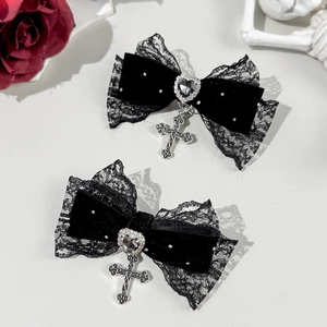 Détails de barrettes noeuds en dentelle noire avec strass coeur et pendentif croix