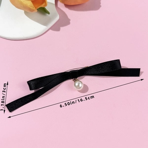 Élégant nœud papillon en satin noir avec perle pour chemises de style académique