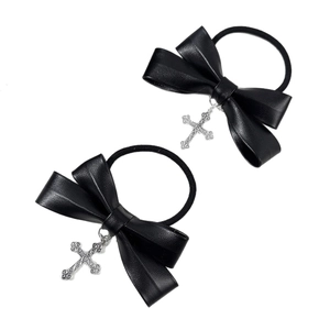 Lot de deux chouchous gothiques en cuir PU avec nœud noir et pendentifs en croix argentée