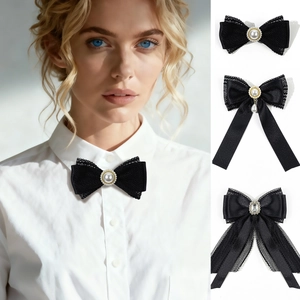 Elegant Black Lace Satin Bow Brooch For Women Vintage Artificial Pearl Rhinestone Bowtie Neck Flower Academy Style Clothing Accessory