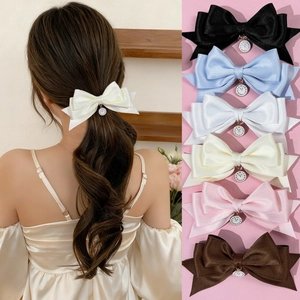Vintage Satin Schleife Haarspange Mit Uhrenanhänger Süß Cute Doppellagige Schleife Entenschnabel Clip Damen Mode Haarschmuck