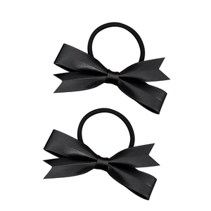Lot de deux chouchous noirs en similicuir avec nœud pour queue-de-cheval