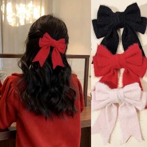 Elegant Plush Bow Hair Clip Solid Color Woolen Furry Large Bowknot Duckbill Clip For Autumn Winter Women Hair Accessories