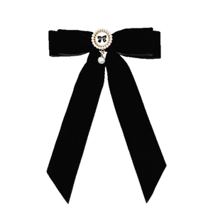 Elegant black velvet bow hair clip with pearl pendant and French vintage design