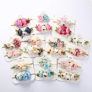 Set di due fasce per neonati con fiori di seta colorati e fascia in nylon morbido