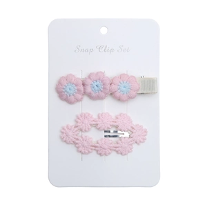 Detail of baby pink daisy embroidery snap clip and oval lace hairpin set for girls
