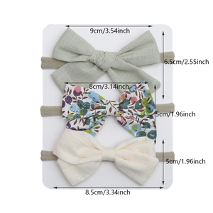 Detailed size guide for 3-pack floral bow headbands with fabric dimensions in inches