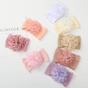 Set di 8 fasce per neonati con grandi fiori in chiffon nei colori Morandi