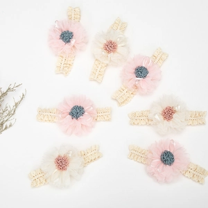 Set di sette pezzi fasce per neonati con fiori in pizzo e rete in stile elegante