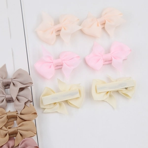 Lay piatto di fermagli per capelli in nastro grosgrain con clip a coccodrillo in metallo