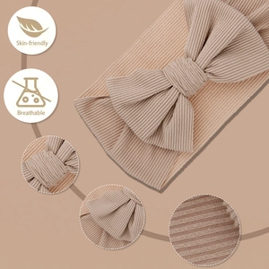 Detail of skin-friendly and breathable ribbed knit texture on the baby bow headband