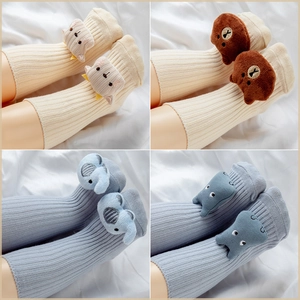 Chaussettes de Sol pour Bébé et Enfant avec Poupée en Peluche Animale 3D Coton Antidérapant Nervuré pour Nouveau-Né