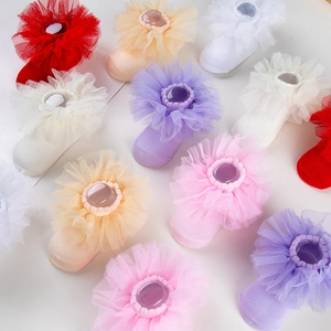 Chaussettes fille en coton avec grands volants en dentelle en plusieurs couleurs