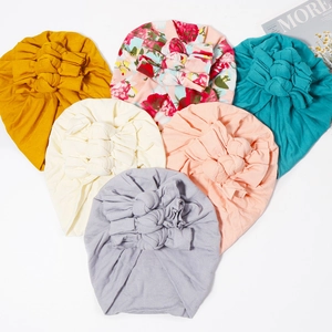 Lot de six bonnets turbans pour bébé en coton doux avec grands nœuds et motifs floraux