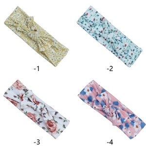 Set aus vier Blumen-Baby-Stirnbändern mit Hasenohren aus weichem elastischem Stoff