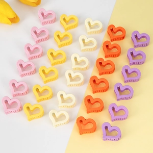 Détails des pinces à cheveux coeur mat en couleurs pastel rose, jaune et violet