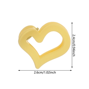 Pince à cheveux cœur jaune vif pour enfants en résine avec dimensions de 2,6 cm par 2,4 cm
