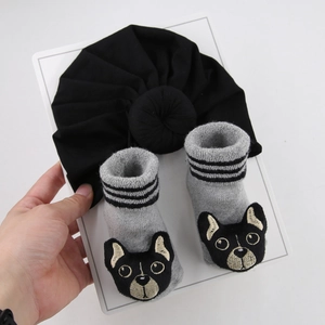 Cute baby headwrap and knit socks set with dog patches for boys and girls