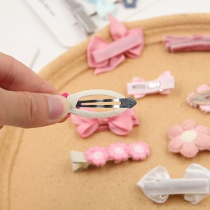 Lot de 10 pinces à cheveux mignonnes pour bébé avec fleurs en tricot et nœuds roses