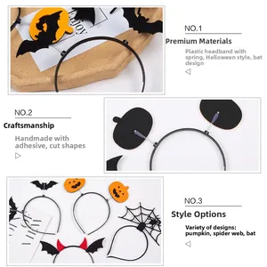 Detalle de diademas de Halloween con alas de murciélago de fieltro y arañas con resortes