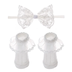 Weißes Baby-Stirnband und Socken-Set mit eleganten Spitzenschleifen und Stickerei