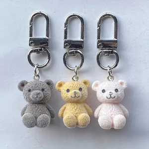 Porte-clés Ours en Résine Floconné Mignon pour Femmes Filles Dessin Animé Petit Animal Charme de Sac Avec Fermoir en Métal