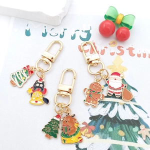 Cartoon Christmas Alloy Enamel Keychain Cute Santa Claus Reindeer Cat Tree Pendant Key Ring For Holiday Party Gift Women