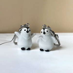 Mignon Porte-clés Manchot en Résine Pendentif de Sac Anneau de Clé Créatif Animal pour Femmes Enfants Cadeau