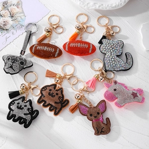 Mignon Porte-clés Animaux en Strass Pendentif de Sac Chat Chien Licorne Football avec Gland en Cuir Fermoir en Alliage