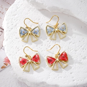 Bow Resin Drop Earrings With Natural Dried Flower And Rhinestone Accents For Women Vintage Pastoral Style Jewelry Gift