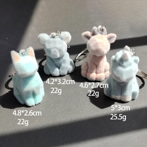Mignon Porte-clés Animal Floqué 3D Résine Dessin Animé Chaton Faon Koala Rhinocéros Pendentif Amusant Ornement de Sac Suspendu pour Cadeau