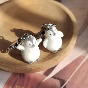 Cute Cartoon Flocked Penguin Keychain Furry Simulation Animal Pendant Fashion Bag Accessory Key Ring Gift For Women Kids
