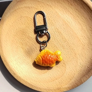 Simulation Taiyaki Fish Food Keychain Creative Resin Fish Cookie Bag Pendant Handmade Cartoon Animal Keyring Unisex Daily Gift