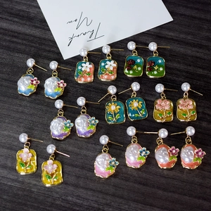 French Retro Floral Enamel Imitation Artificial Pearl Drop Earrings Elegant Alloy Drip Oil Flower Dangle Jewelry For Women