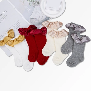 Lot de chaussettes mi-bas pour bébés filles avec volants en satin et quatre coloris